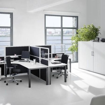 Arbeitsplatztrennwand, Akustiktrennwand, Raumteiler, Raumaustatter Augsburg, Raumplaner Augsburg, Büroraumgestaltung